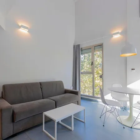 Apartament Stancia Carmen *